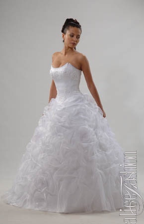 Wedding Saloon :: недорогие свадебные платья